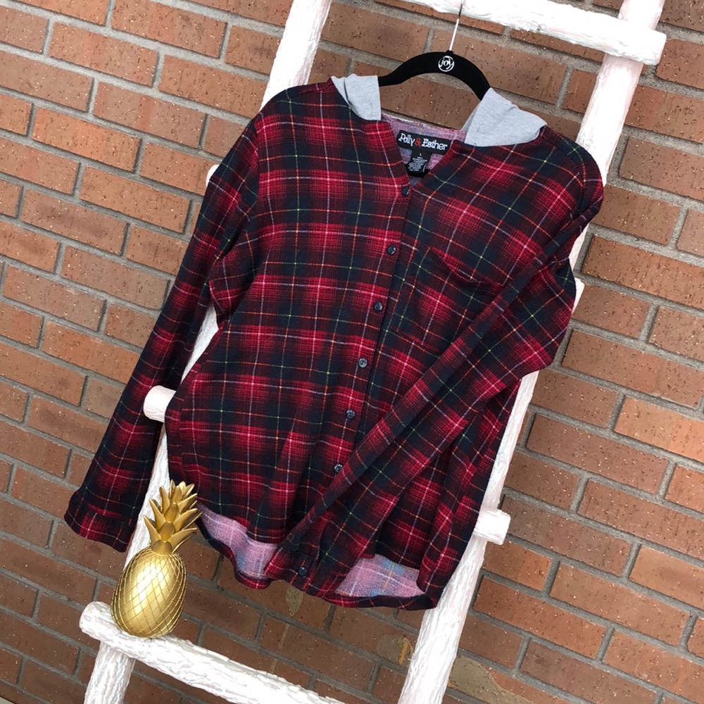 Polly & Esther shirt with hood